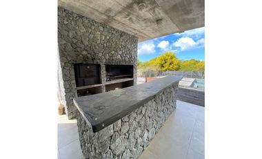 Casa con pileta en venta — Residencial I Lote 545 | CE