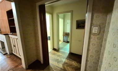 Chalet en venta Clasico 8 amb  , 3 baños,  Garage, Patio y Jardin