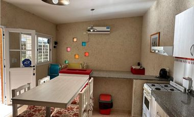 Se vende complejo a una cuadra del rio San Antonio