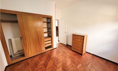 Casa PH 3 amb. con patio - Santa Fe y Larrea