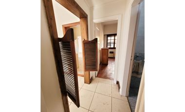 Casa PH 3 amb. con patio - Santa Fe y Larrea