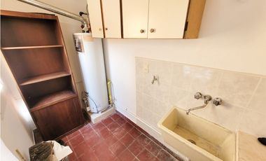 Casa PH 3 amb. con patio - Santa Fe y Larrea