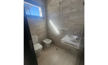 Docta Avenida 3 - Excelentes Detalles Construcción 3 Dor - 2 Baños