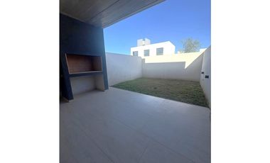 Docta Avenida 3 - Excelentes Detalles Construcción 3 Dor - 2 Baños