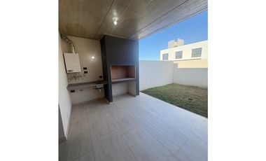 Docta Avenida 3 - Excelentes Detalles Construcción 3 Dor - 2 Baños