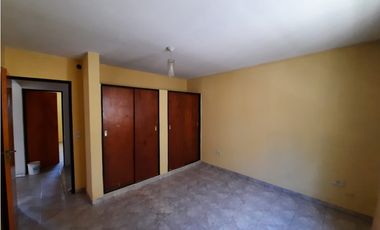 ¡Oportunidad! Casa Familiar con Excelente Ubicación!