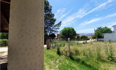 ¡Oportunidad! Casa Familiar con Excelente Ubicación!