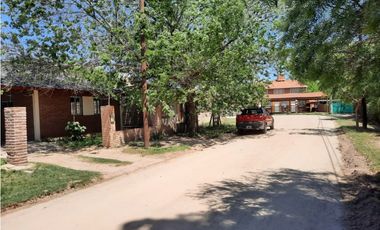 ¡Oportunidad! Casa Familiar con Excelente Ubicación!