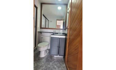 🌄 APARTAMENTO EN VENTA EN LAMOS – PISO ALTO + 2 PARQUEADEROS.