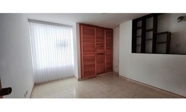 🌄 APARTAMENTO EN VENTA EN LAMOS – PISO ALTO + 2 PARQUEADEROS.
