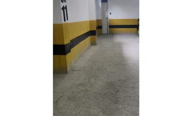🌄 APARTAMENTO EN VENTA EN LAMOS – PISO ALTO + 2 PARQUEADEROS.
