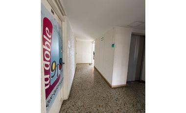 OFICINA EN VENTA CENTRO DE VILLAVICENCIO ED SANTANDER