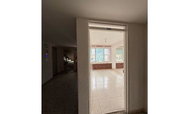 OFICINA EN VENTA CENTRO DE VILLAVICENCIO ED SANTANDER