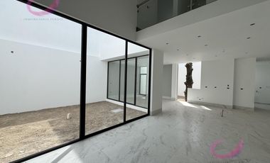 CASA EN VENTA PASEOS LORETTA, AGUASCALIENTES