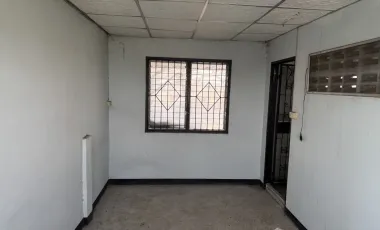 4 Bedroom Townhouse for sale in Chum Het, Buri Ram