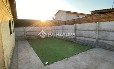 Casa en Arriendo en Cardenal Raul Silva Henriquez