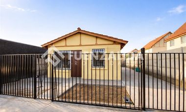 Casa en Arriendo en Cardenal Raul Silva Henriquez