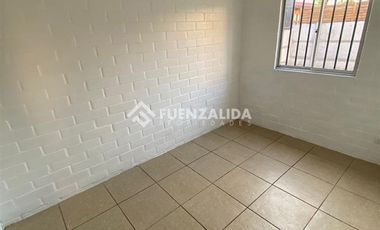 Casa en Arriendo en Cardenal Raul Silva Henriquez