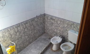 CASA EN VENTA EN ARROYO LEYES - LOTEO DON DAVID