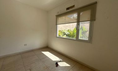 VENTA CONSULTORIO/CASA LOTE PROPIO LUJAN CENTRO
