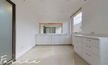 Oficina en Arriendo en Entre Alonso de Cordova y Manquehue