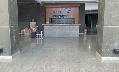 Alquiler Oficina San Isidro Centro Uruguay Norte