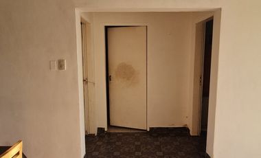 Venta Casa con renta en San Carlos Centro.-