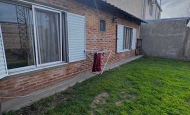 VENTA CASA INTERNA ZONA CENTRO HUMBOLDT