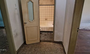VENTA GALPÓN SAN JUSTO DOBLE TERRENO 484 M2 C/VIV