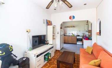 Venta PH 5 ambientes multifamiliar balcón frente