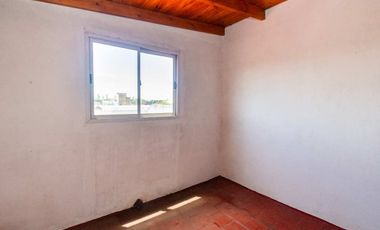 Venta PH 5 ambientes multifamiliar balcón frente