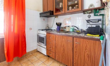 Venta PH 5 ambientes multifamiliar balcón frente