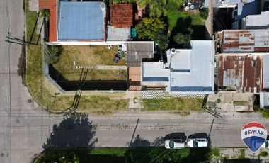 CASA 3 AMBIENTES EN VENTA EN LUIS GUILLON CENTRO