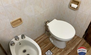CASA 3 AMBIENTES EN VENTA EN LUIS GUILLON CENTRO