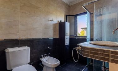 VENTA CASA 4 AMBIENTES VILLAGE DEL PARQUE