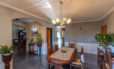 VENTA CASA 4 AMBIENTES VILLAGE DEL PARQUE