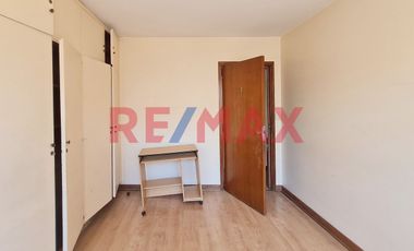 ALQUILER OFICINA 103 m2 MICROCENTRO OPORTUNIDAD