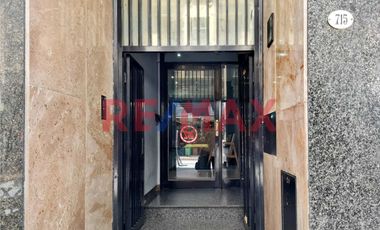 ALQUILER OFICINA 103 m2 MICROCENTRO OPORTUNIDAD