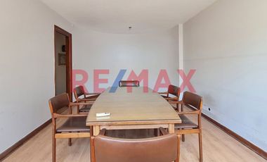 ALQUILER OFICINA 103 m2 MICROCENTRO OPORTUNIDAD