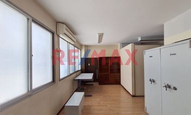 ALQUILER OFICINA 103 m2 MICROCENTRO OPORTUNIDAD
