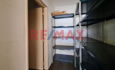 ALQUILER OFICINA 103 m2 MICROCENTRO OPORTUNIDAD