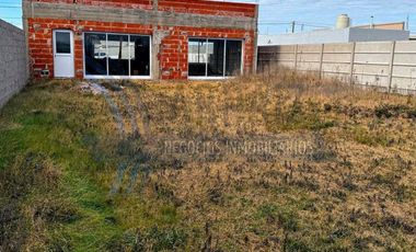 CASA EN VENTA EN CONSTRUCCIÓN SALADILLO LOTE 519M2