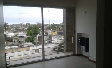 Departamento EN VENTA - Bulnes al 428 1º Piso AL FRENTE - Baradero - Bs As