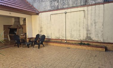 Local en alquiler-Uso comercial profesional-Lanús