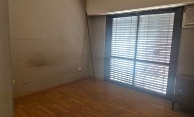 Casa en alquiler-Uso comercial o profesional-Lanús