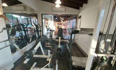 VENTA DE CASA CON HERMOSO PARQUE PILETA QUINCHO