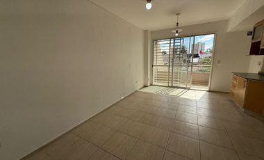 DEPTO. 2 AMB CON BALCON AL FRENTE APTO CREDITO