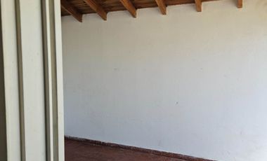 VENTA PH AL FRENTE, COCHERA, V.MADERO, OPORTUNIDAD
