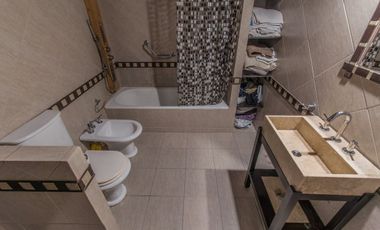 VENTA CASA 4 AMBIENTES CASEROS