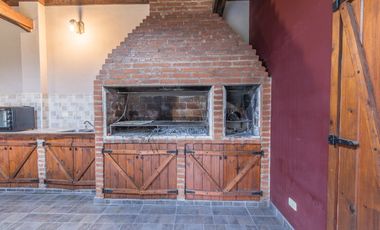 VENTA CASA 4 AMBIENTES CASEROS